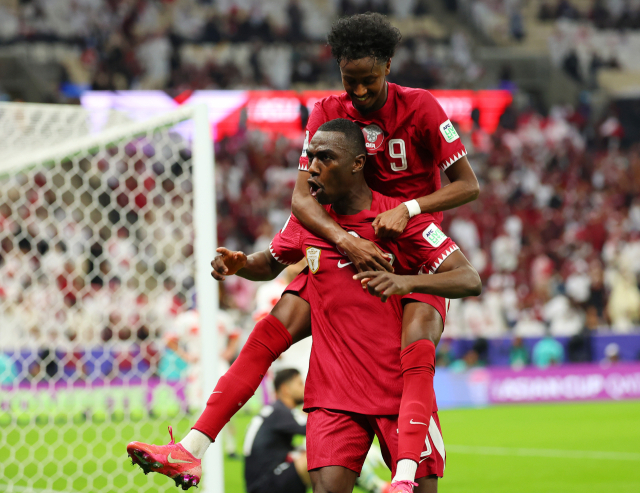 카타르의 두 번째 골을 넣은 알모에즈 알리. 연합뉴스