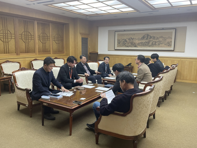 한국공항공사 대구공항은 대구시 및 대구공항 취항 항공사와 18일 오후 2시 대구공항 2층 회의실에서 간담회를 가졌다. 대구공항 제공