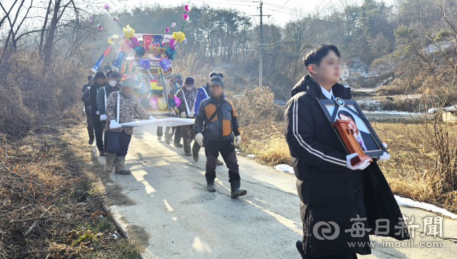 안동간고등어의 탄생과 성장의 주역인 권동순씨가 10일 별세했다. 12일 와룡면 선영에 묻혔다. 엄재진 기자