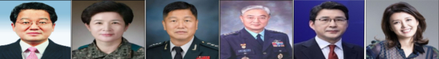 왼쪽부터 남성욱 고려대 통일융합연구원장, 강선영 전 육군항공작전사령관, 이상철 전 지상작전사령부 참모장, 윤학수 전 국방정보본부장, 신동욱 전 TV조선 뉴스총괄프로듀서 상무, 진양혜 전 아나운서. 연합뉴스