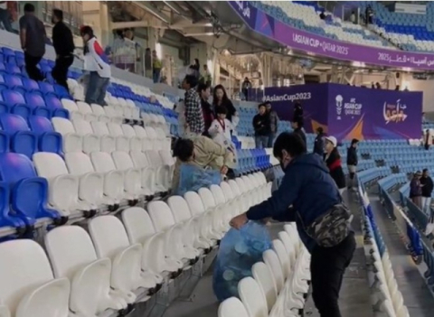 경기장 쓰레기 줍는 한국 팬 향한 찬사에…日매체 