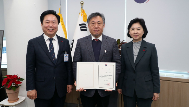 권기창 안동시장은 6일 지영미 질병관리청장을 만나 2027년까지 안동에 들어설