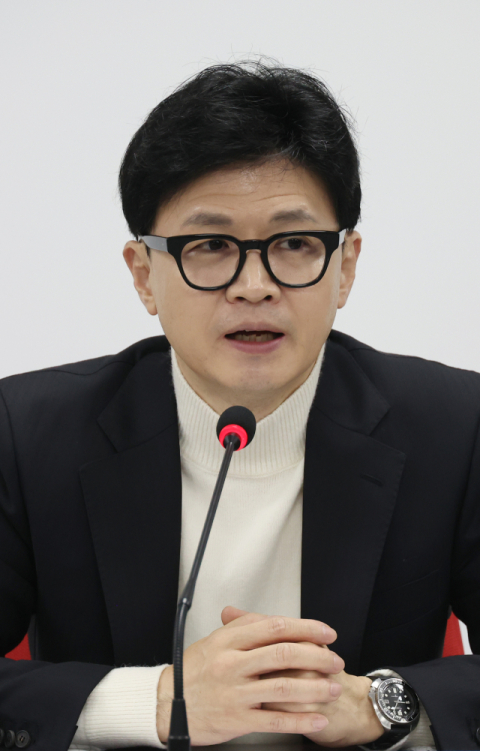 국민의힘 한동훈 비대위원장이 19일 여의도 당사에서 열린 비상대책위원회 회의에서 발언을 하고 있다. 연합뉴스