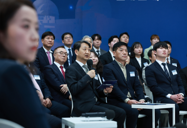 안덕근 산업통상자원부 장관이 22일 경남 창원시 경남도청에서 
