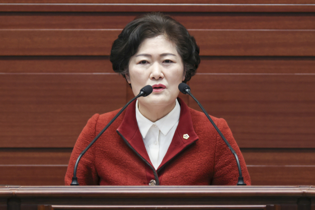 27일 제1차 본회의에서 남영숙 의원이 5분 자유발언을 통해 농작물 재해 대비 등을 강조하고 있다. 경북도의회 제공