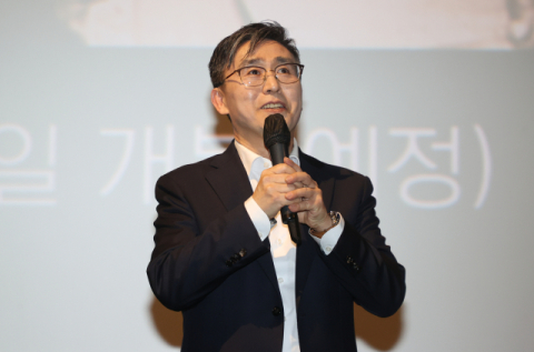 김덕영 감독 