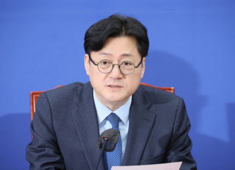 [속보] 신임 靑 정무수석에 홍익표 전 더불어민주당 원내대표