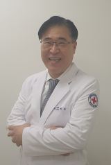 비뇨의학과 전문의 천준 과장. 적십자병원 제공