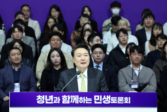 윤석열 대통령이 5일 경기 광명시 아이벡스 스튜디오에서 