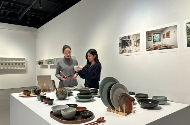 신세계백화점이 대구점을 시작으로 광주신세계·대전신세계 Art ＆ Science·강남점에서 독일 생활자기 공방 