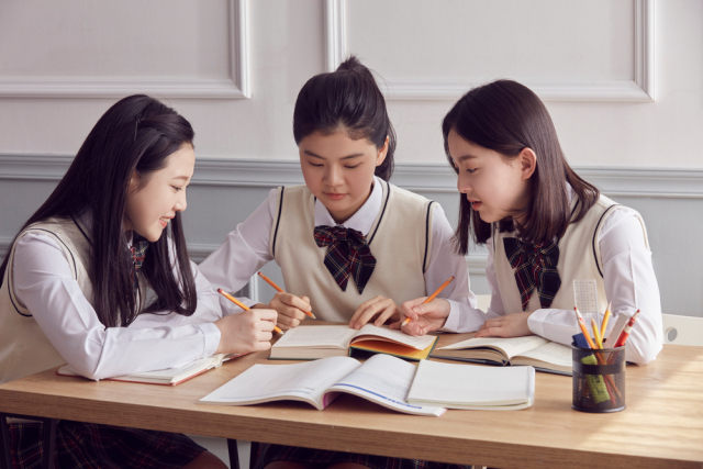 여고생 이미지. 클립아트코리아