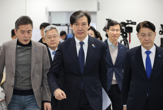조국혁신당 조국 대표가 25일 국회 소통관에서 