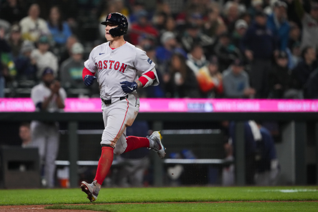 MLB 최초로 개막전 5년 연속 홈런을 친 보스턴 레드삭스 외야수 타일러 오닐. AP=연합뉴스