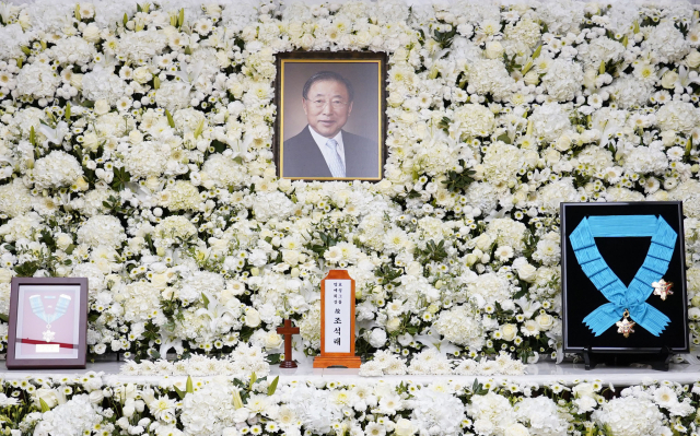 30일 서울 서대문구 연세대학교 신촌 세브란스병원 장례식장에 고 조석래 효성그룹 명예회장의 빈소가 마련돼 있다. 연합뉴스
