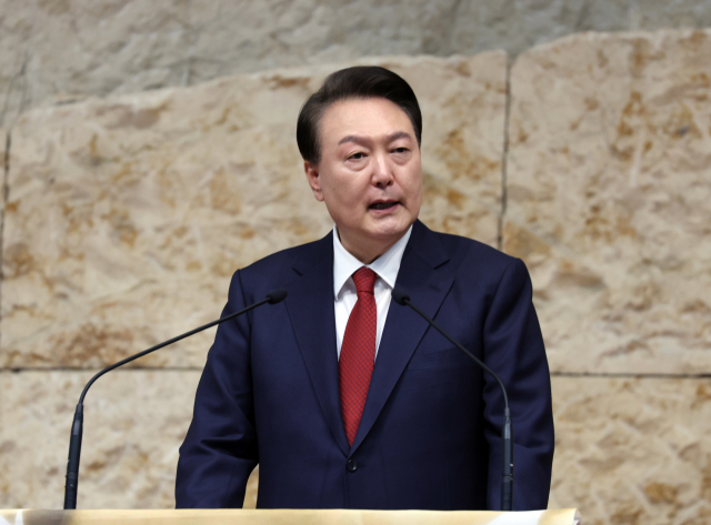 윤석열 대통령이 부활절인 31일 서울 강동구 소재 명성교회에서 열린 