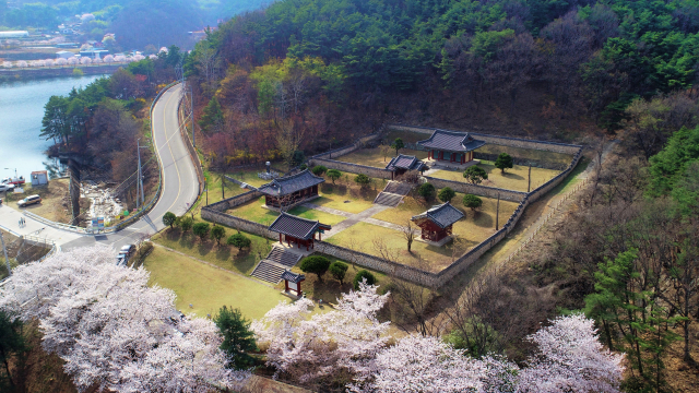 경북 칠곡군 신유장군 유적지.