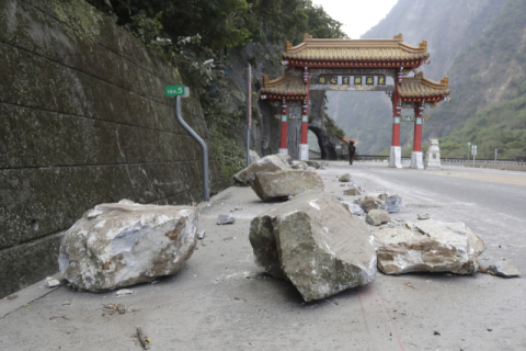 대만 지진 '골든타임' 지나…10명 실종 636명 고립