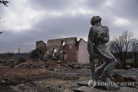 파괴된 아우디이우카의 주택. AP=연합뉴스