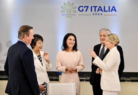 한국 G7 초청 불발에 민주 