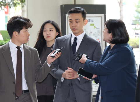 유아인과 프로포폴 함께 투약한 의사 '집유'