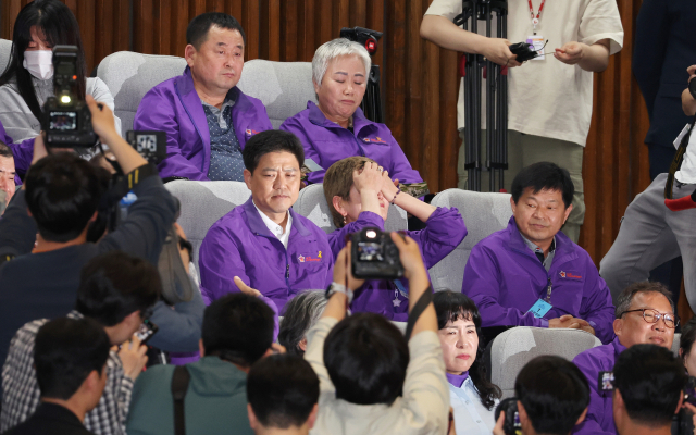 2일 서울 여의도 국회에서 열린 본회의에서 여야 합의로 