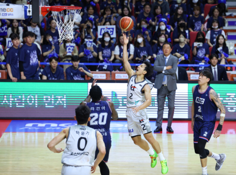 허훈, 프로농구 챔프전서 눈부신 득점쇼…4차전까지 국내 선수 1위 