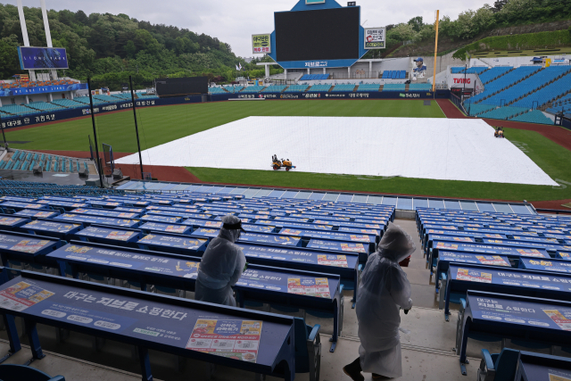 5일 비로 경기가 취소된 직후 대구 삼성라이온즈파크 전경. 삼성 제공