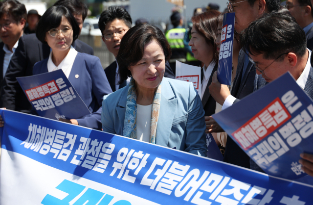 민주, ‘당심’ 추미애 앞세워 李 대표 연임론 힘 싣나…洪 “국회의장 할 만하다”