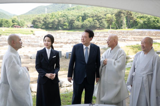 김건희 여사, 169일만에 등장 