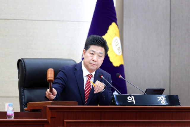 김성우 성주군의회 의장.