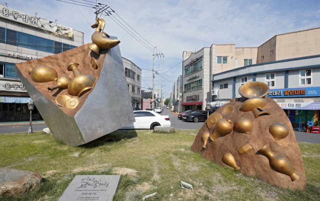 [이천동 고미술거리] 진입 장벽 높은 상설경매장 설치 효과 의문