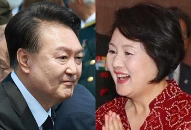 윤석열 대통령, 문재인 전 대통령 배우자 김정숙 여사. 연합뉴스