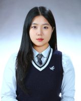 포스코히어로즈로 선정된 포항중앙여고 김은우 양. 포스코 제공.