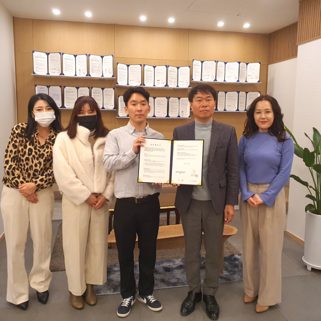사진= 제이노블 제공