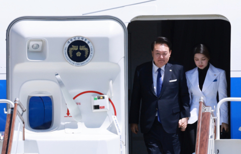 尹 “형제 국가 우즈베크와 미래지향적 협력 강화를”