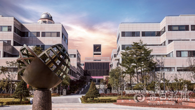 현재 경북도와 포항시가 역점 추진 중인 포스텍(옛 포항공과대학교) 의과대학 설립은 단연