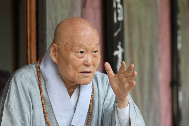 팔공총림 동화사 방장 의현 대종사