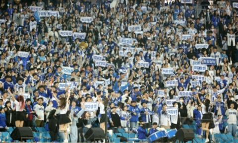 [각본없는 드라마]<32> KBO 역대급 흥행(천만 관중), 살얼음판 선두 경쟁
