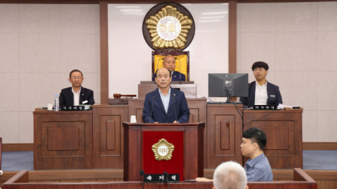 경남 합천군의회 후반기 의장 정봉훈, 부의장 박안나 선출