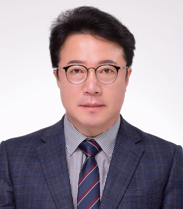 김홍석 영천상공회의소 사무국장.