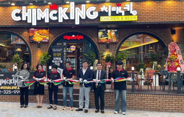 프리미엄 치킨 브랜드 