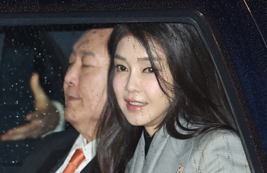 윤석열 대통령과 부인 김건희 여사. 연합뉴스