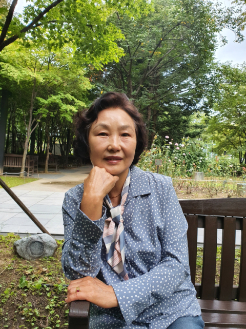 [2024 매일 시니어문학상 수상작] 수필 부문 '이끼'-윤영순