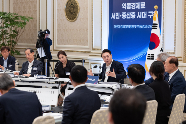 윤석열 대통령이 3일 서울 종로구 청와대 영빈관에서 열린 