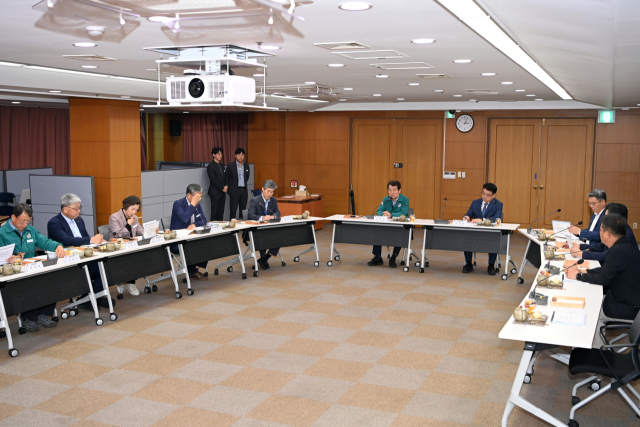 김천시는 9일, 2층 회의실에서 이민청 김천시 유치 타당성 연구용역 착수보고회를 진행했다. 김천시 제공