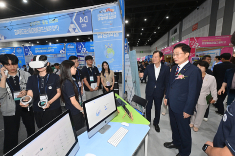 경북직업교육박람회, 6천여 명 참여… 1천121명 채용 기회 제공