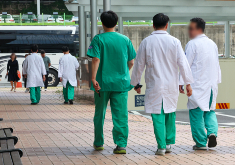 의대증원 반발 전공의`의대생 “병원·학교로 돌아가지 않겠다”
