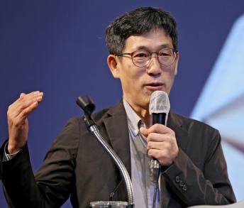 국힘 민주당에 지지율 역전에 