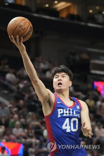 이현중, NBA 서머리그 시즌 첫 출전…3점슛 3개 던져 모두 실패