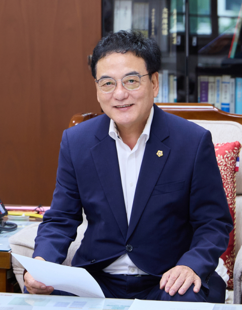 [기고-이만규] 정부 정책의 일관성, 신뢰의 기둥이다